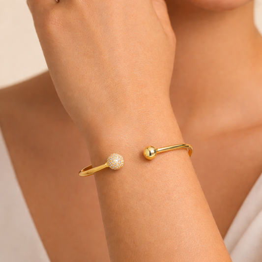 Halo Dot Cuff