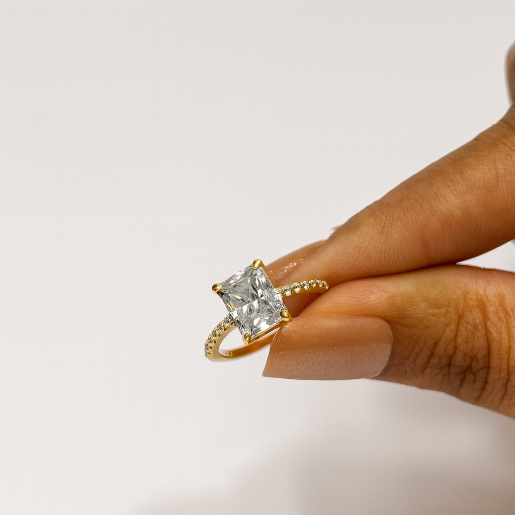 Sovereign Solitaire Princess